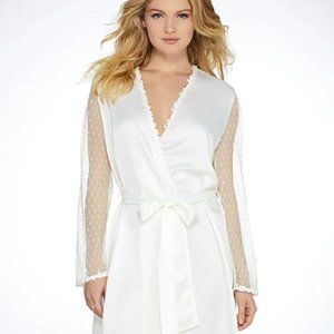 Bridal Flora Nikrooz Showstopper Robe